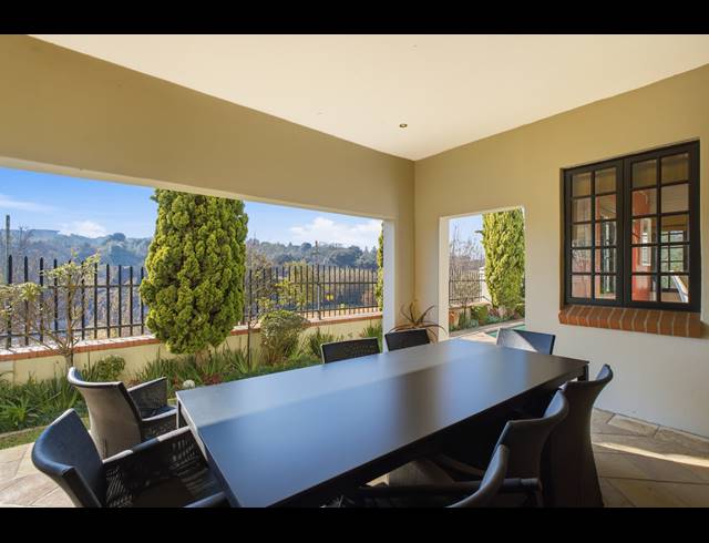 4 BEDROOM HOUSE FOR SALE IN LONEHILL